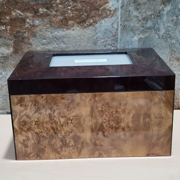 Lacquered Burl Walnut Veneer High Gloss Finish Memorial Keepsake Box - Picture 1 of 16